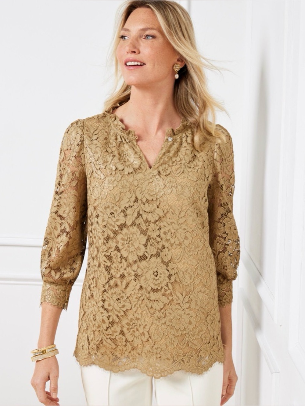 Talbots Petite Ruffle Neck Gold Lace Top
Double lined side zip Size S Petite
